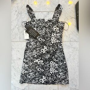 Hyacinth House Black and White dress XS NWT